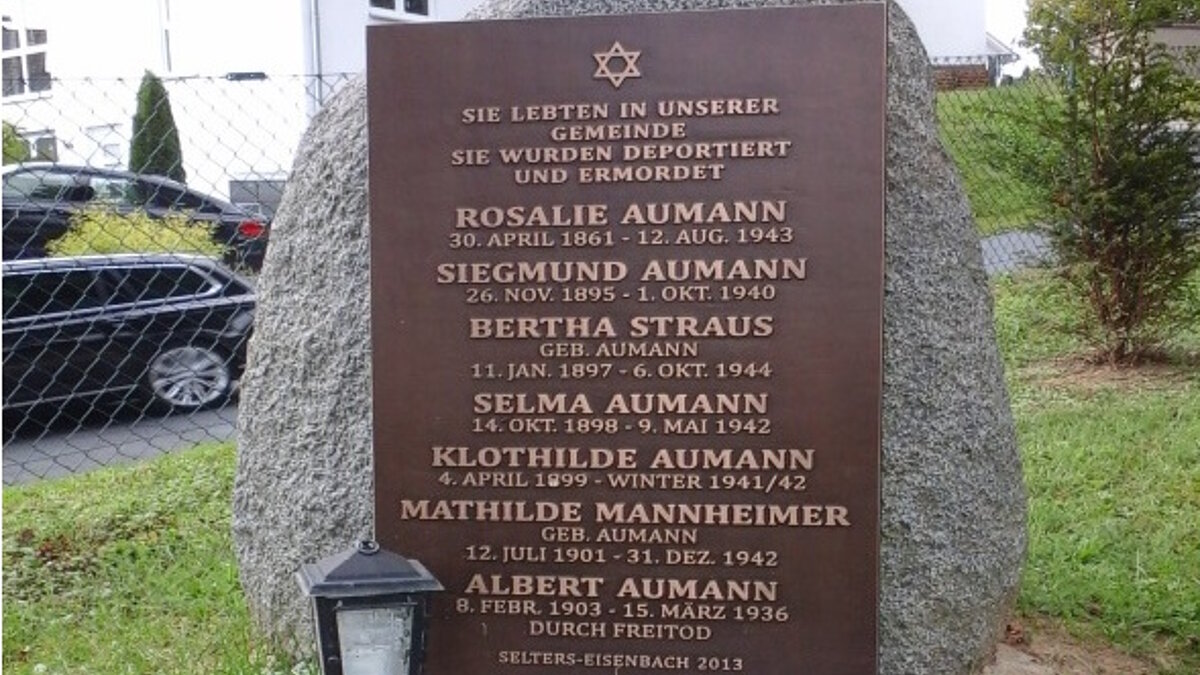 EB 10 – Gedenkstätte Jüdischer Familien aus Eisenbach